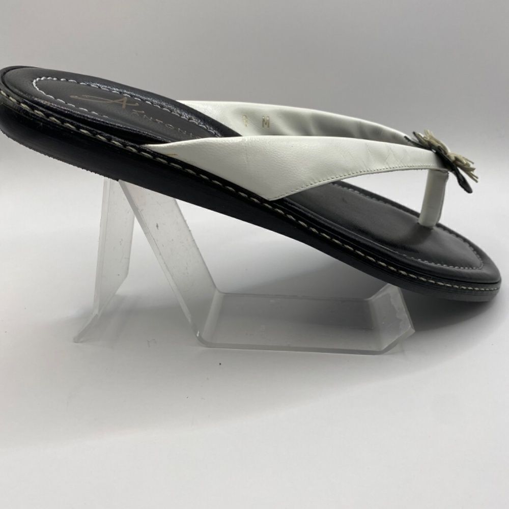 Antonio Bossi Size 8 Black White Leather Daisy Flower Sandals Size 8 NWT - Picture 4 of 8